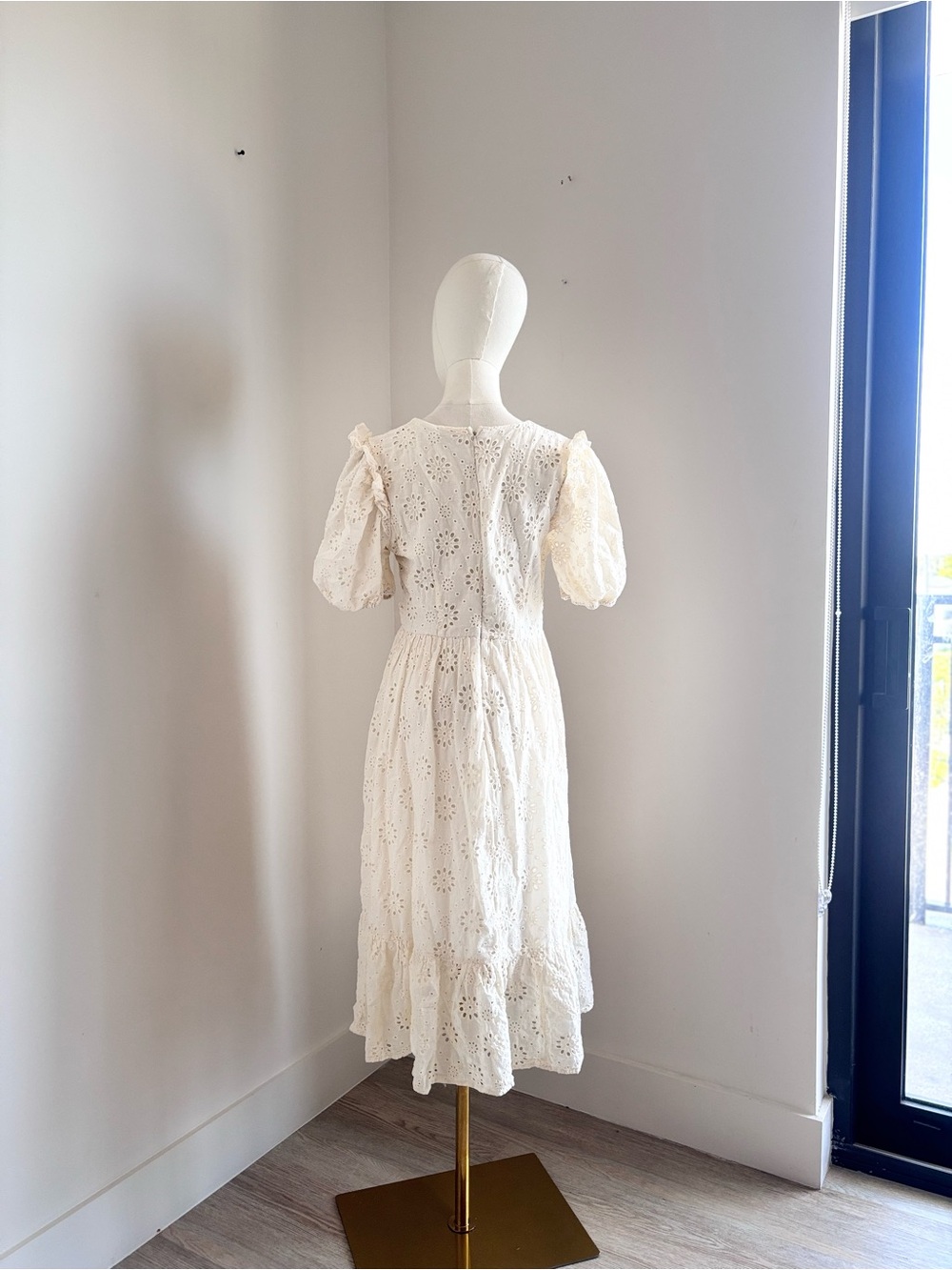 Cream Eyelet Midi Dress with Belted Waist - Picture 4 of 7